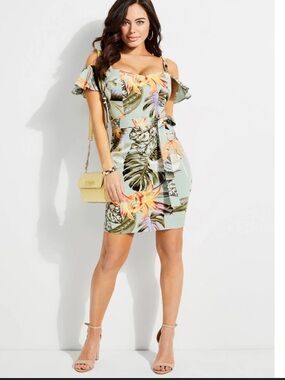 GUESS ZELMA OPEN SHOULDER DRESS - Womens’s Medium